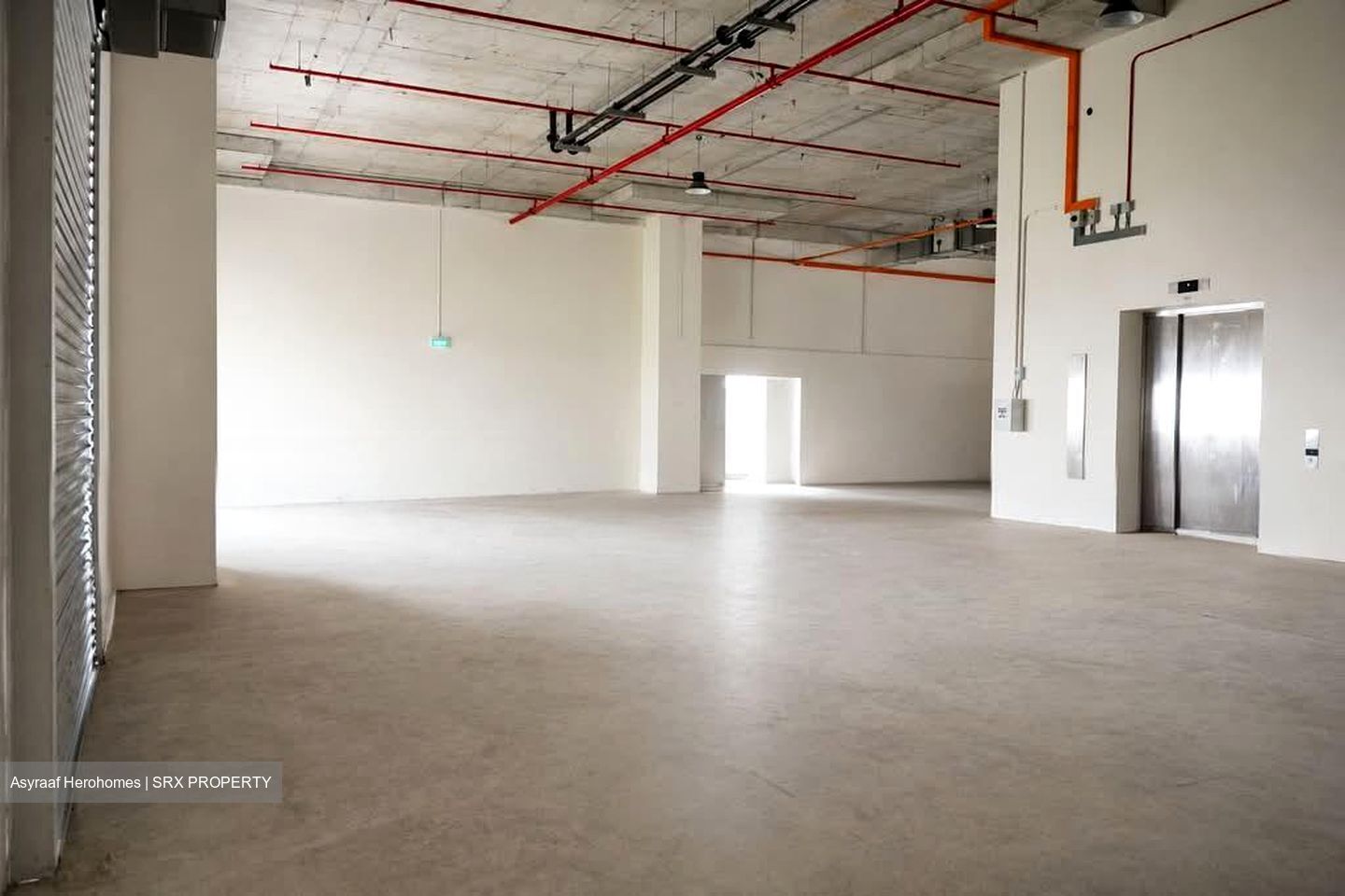 Senoko Way (D27), Factory #562145801